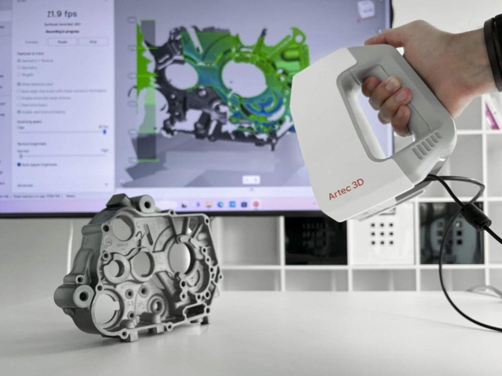 Artec Spider II in use